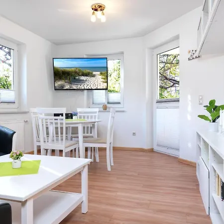 Haus Seeblick Backbord 아파트 인젤 포엘